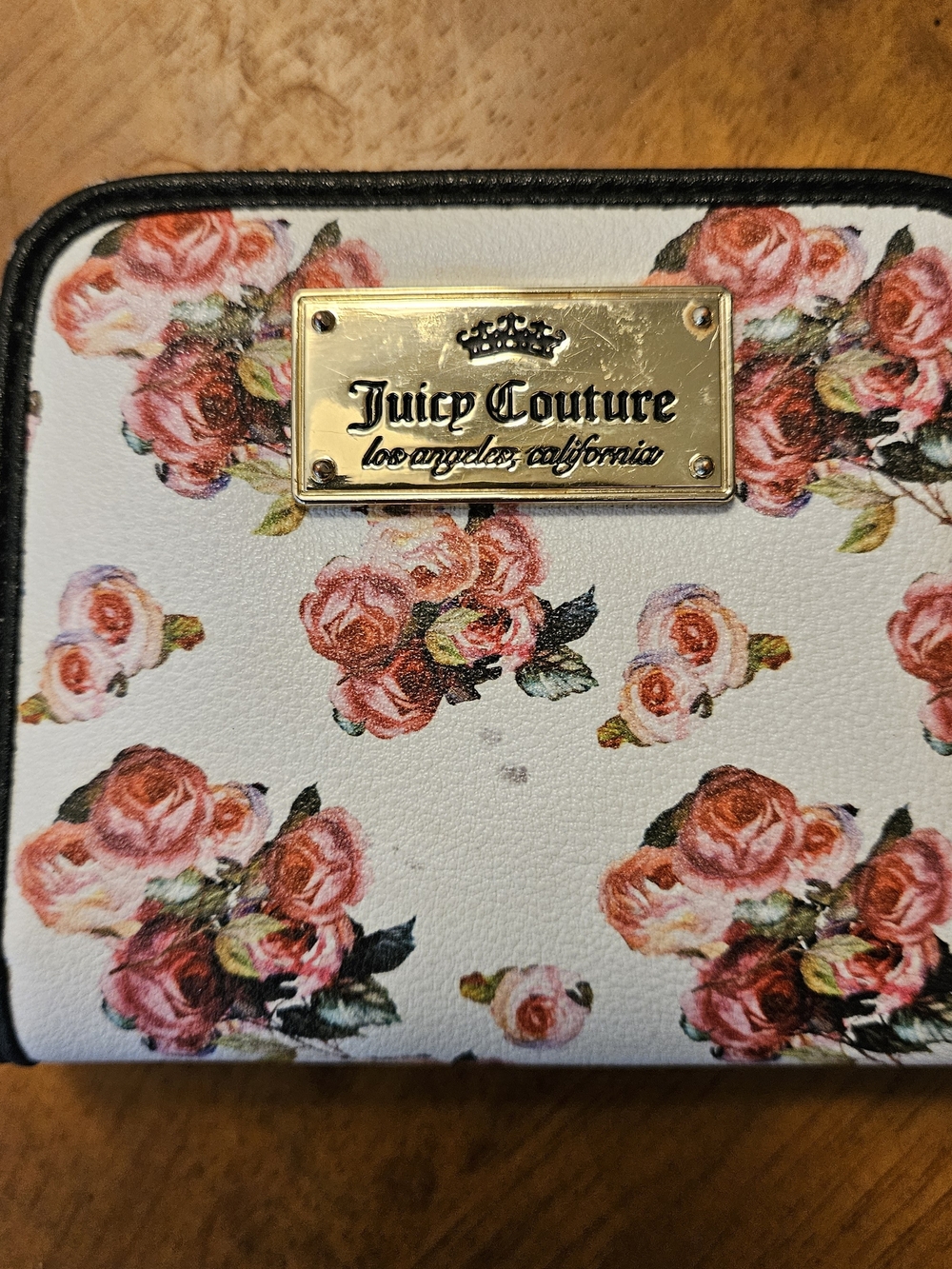 Juicy Couture White Floral Zip Wallet with Pink Rose Print and Gold Plaque